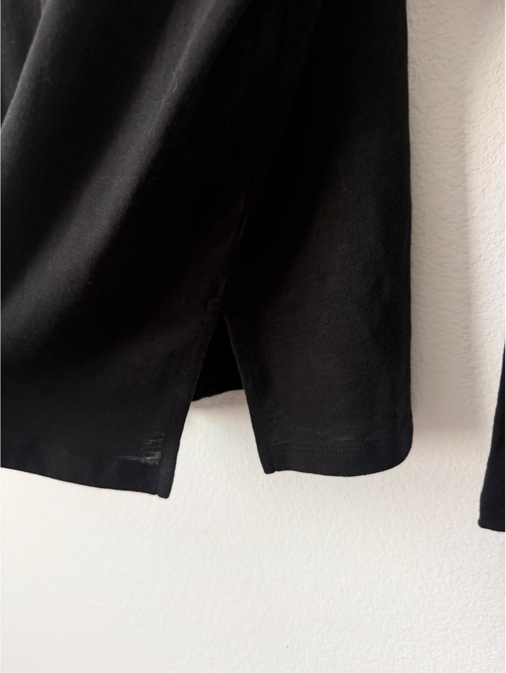 Lilla P NWT Long Sleeve Mock Neck Black Stretch Blouse Women's Size L - Picture 5 of 7